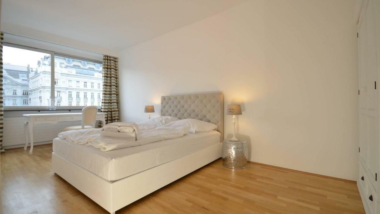 Residence, Naschmarkt - Karlsplatz * Wien